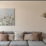 Prime central apartment